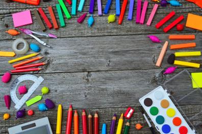 school-tools-gef98184ff_1920.jpg